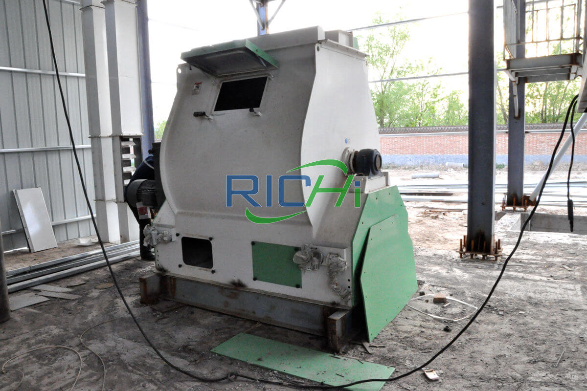 2503000KG Popular High Quality Feed Mixer Machine For Sale