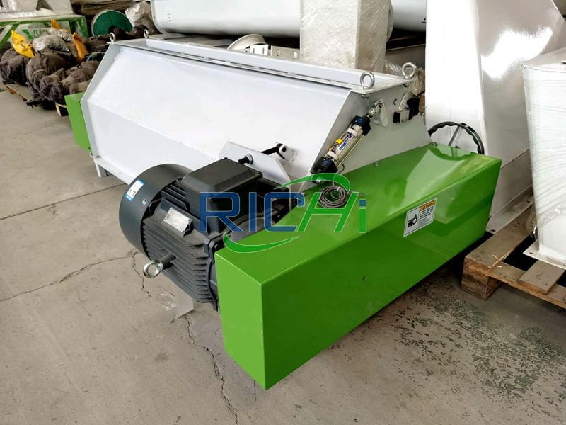 crumbler in animal feed mill plant animal feed manufacturing plant