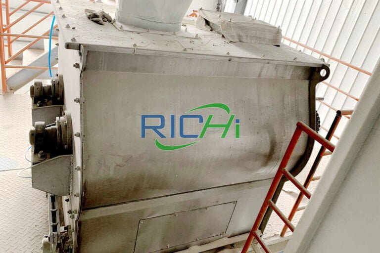 2503000KG Popular High Quality Feed Mixer Machine For Sale