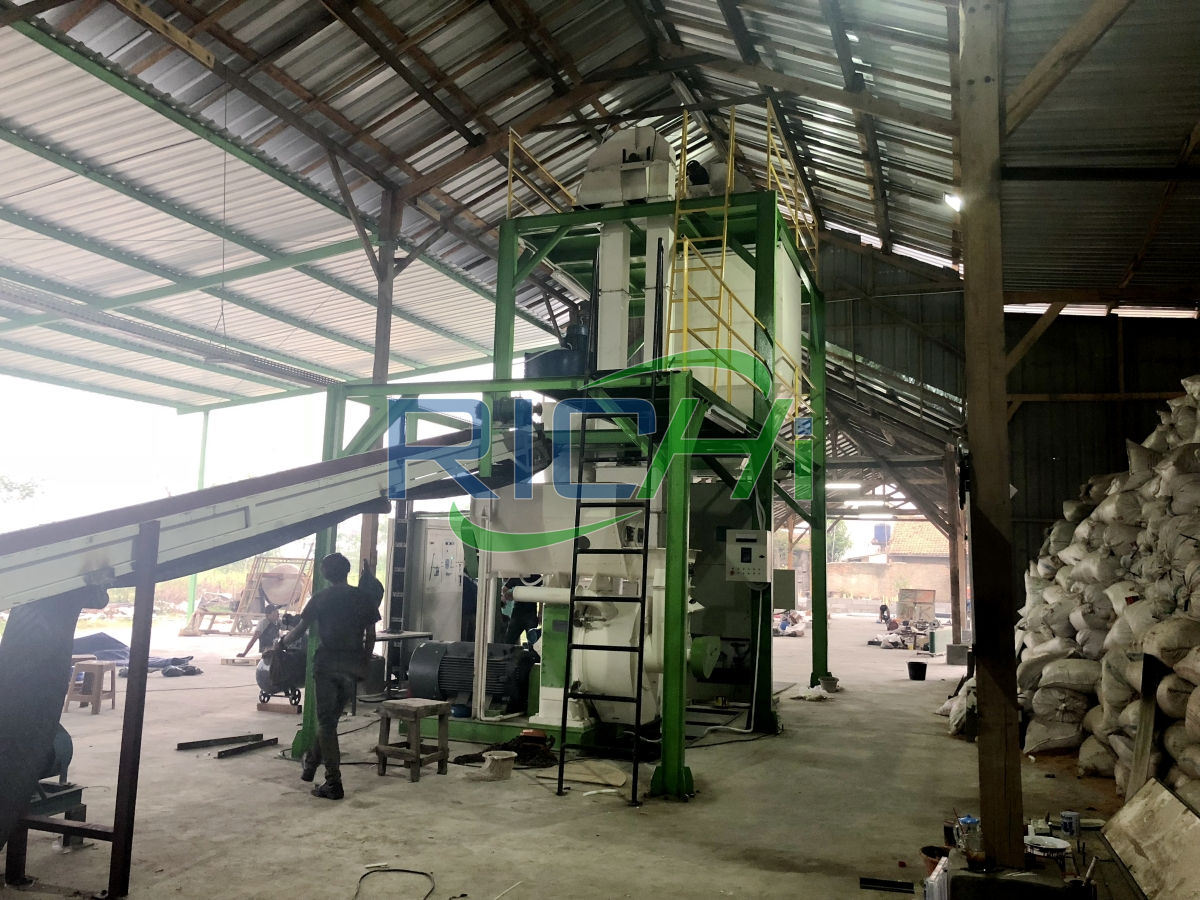 1-1.5 TON Wood Pellet Plant In Indonesia