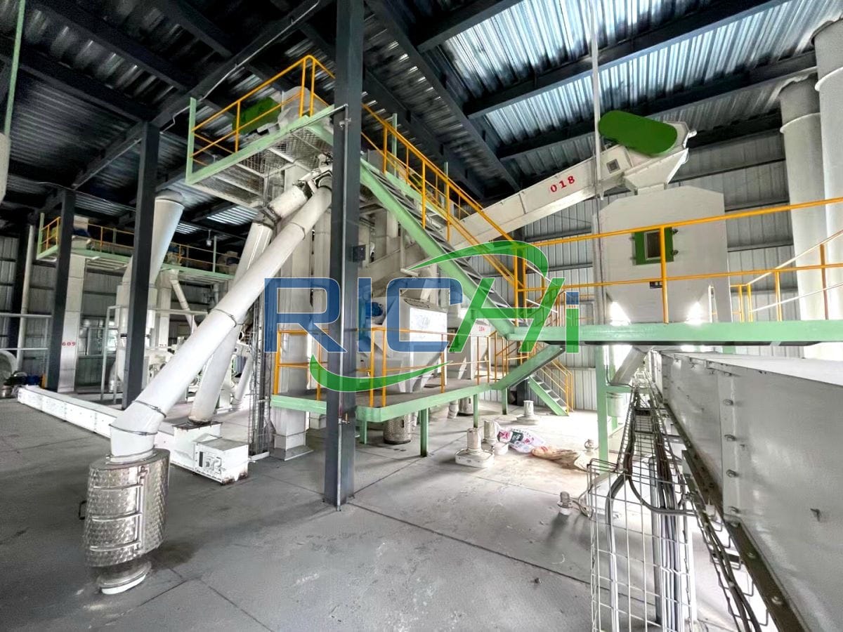 30000 t/a pet and fish feed production line in China