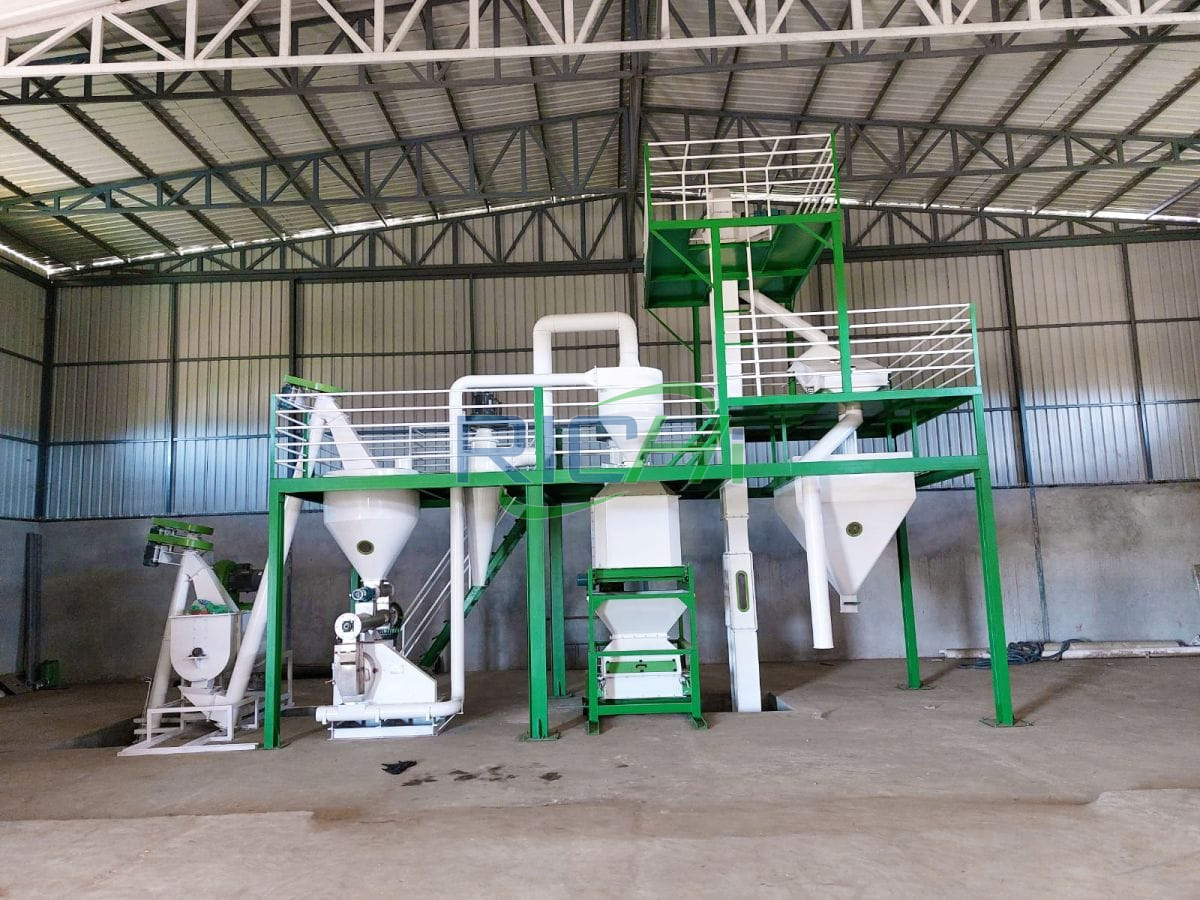 1-2 t/h chicken feed making machine South Africa project