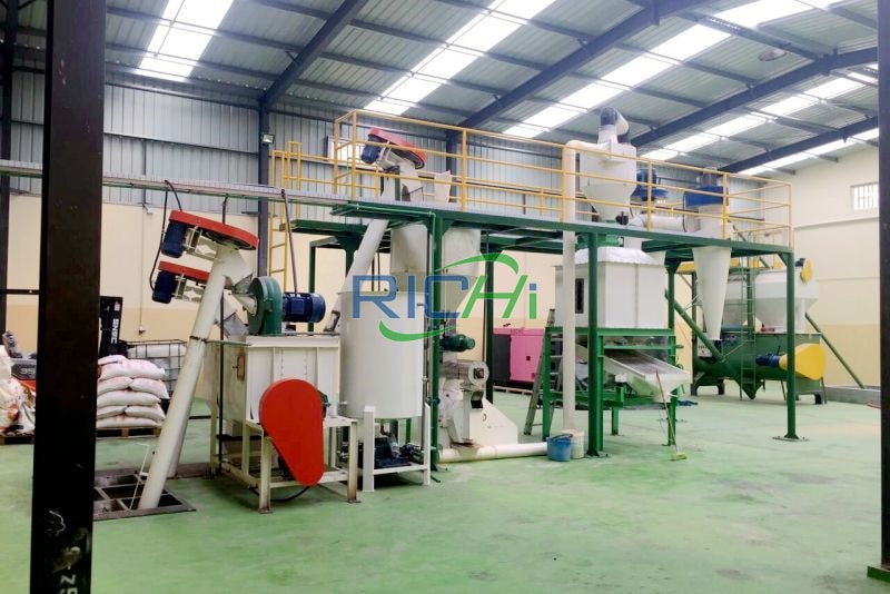 1-20MT fish feed machine in asia