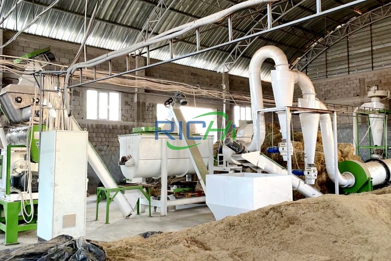 10-50MT floating fish feed pellet processing line in Africa