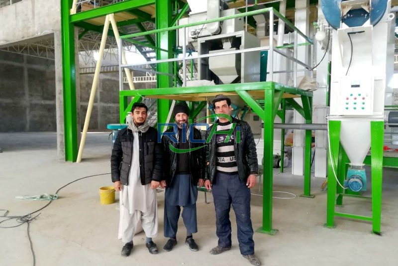 1MT animal small feed production line in Africa