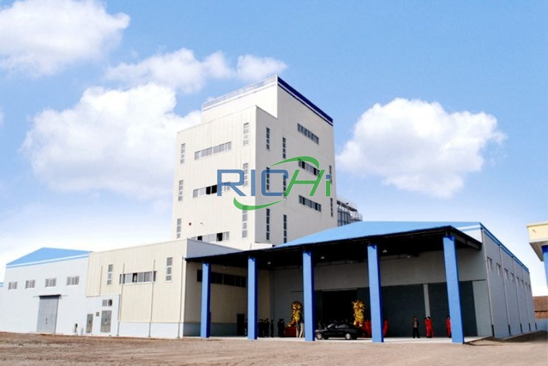 6-10T/H broiler feed mill in Algeria