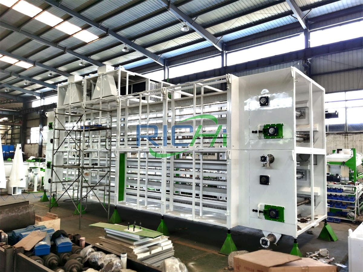 features of animal feed dryer