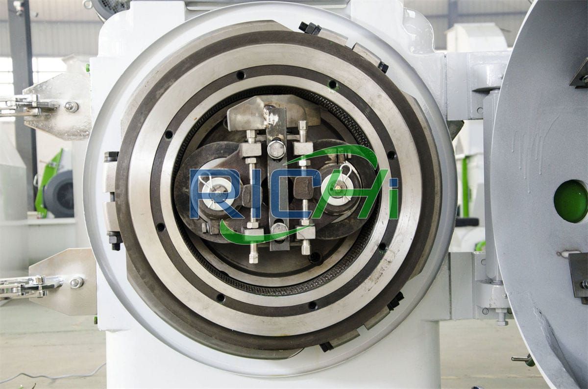 Features of fish feed pellet making machine