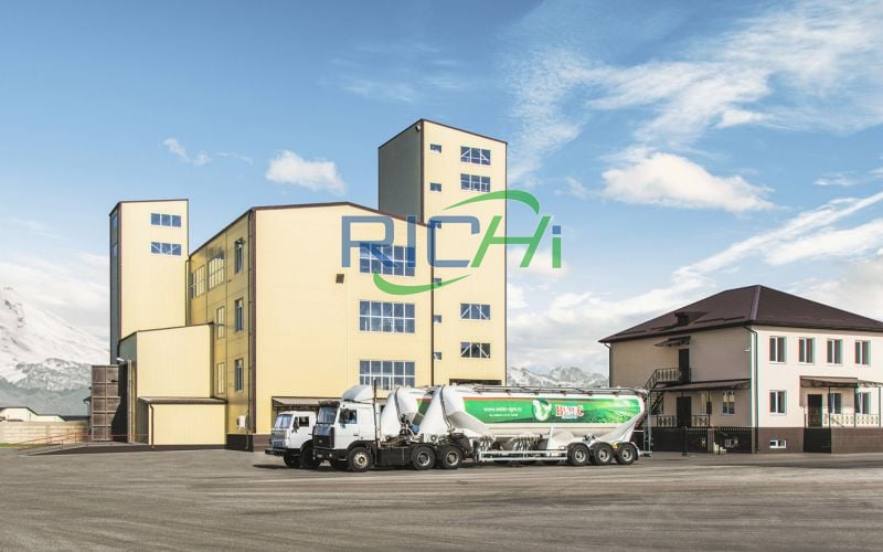 Dairy Cow Food Factory In USA