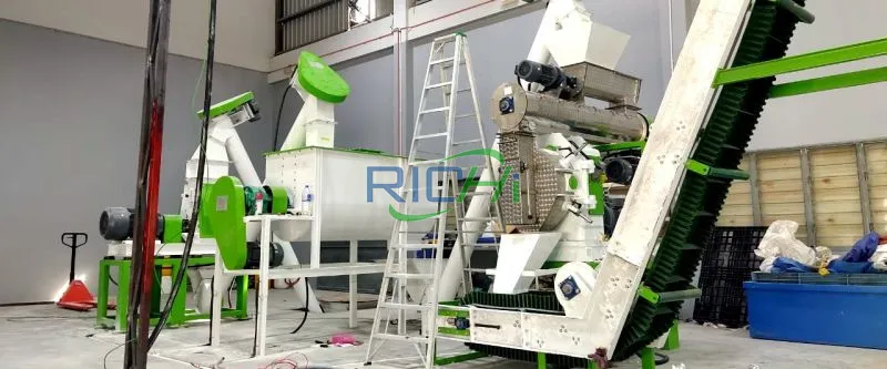 Small animal feed pellet machine in  Australia