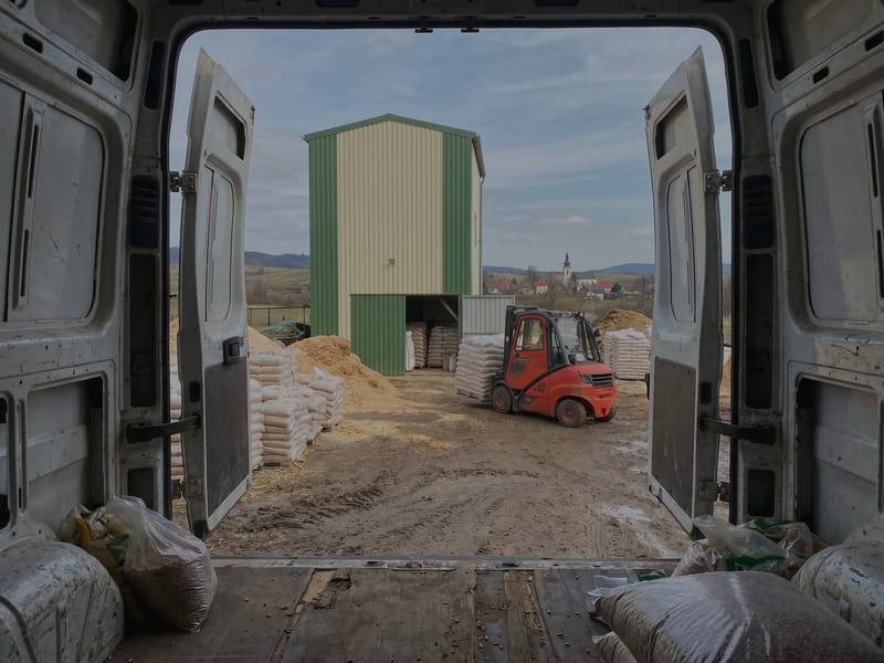 0.3-0.5th wood shavings pellet plant in Poland 