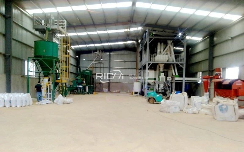 5T/H medium scale layer feed plant in Philippines