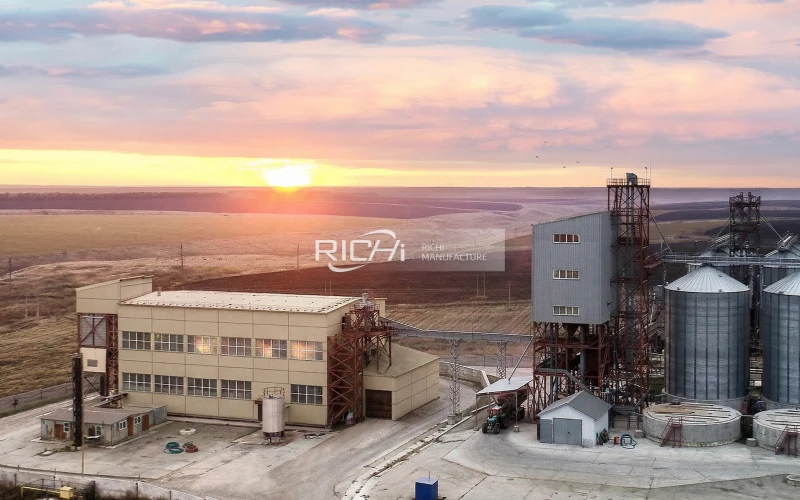 10T/H automatic laying hen feed manufacturing plant in Ukraine
